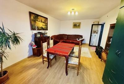 Apartament cu 2 camere decomandat în Vișani - 4