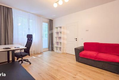 Apartament cu 2 camere semidecomandat în 1 Mai