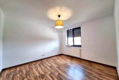 Casă cu 7 camere cu Teren 500 Mp în Corbeanca - 12