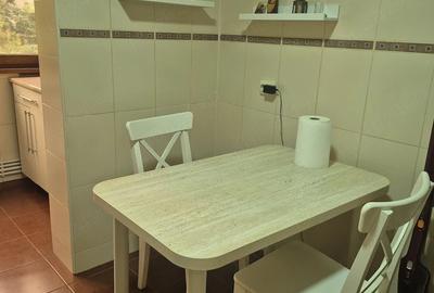 Apartament cu 2 camere decomandat în Siderurgiștilor