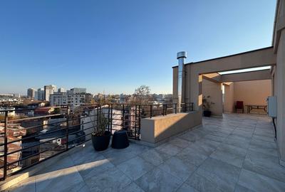 Penthouse cu 5 camere semidecomandat în Timpuri Noi - 3