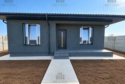 Casă cu 4 camere cu Teren 420 Mp în Vidra