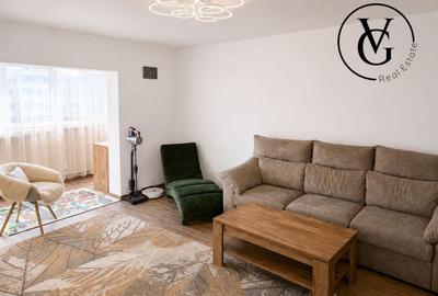 Apartament cu 3 camere semidecomandat, mobilat în Inel II