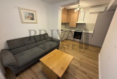 Apartament cu 2 camere decomandat, mobilat în Central