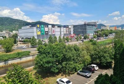 Apartament cu 2 camere decomandat în Exterior Vest