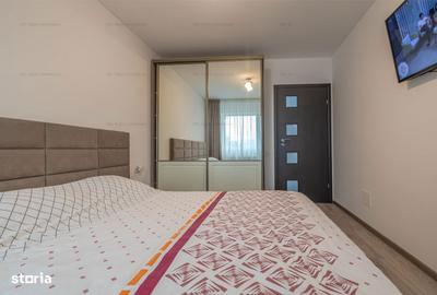 Apartament cu 3 camere decomandat, mobilat în Tractorul - 3