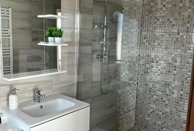 Casă cu 10 camere cu Teren 3462 Mp în Mărișel