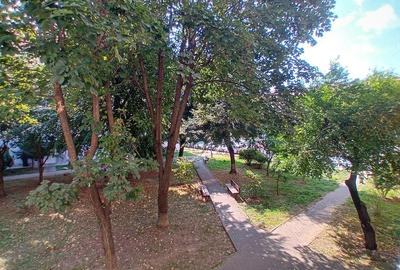 Apartament cu 2 camere semidecomandat în Precista