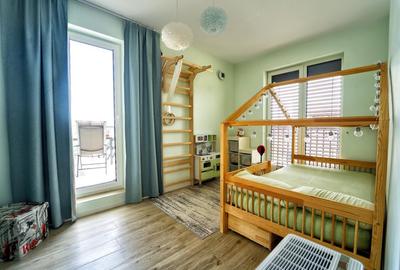 Penthouse cu 3 camere semidecomandat în Turnișor - 1