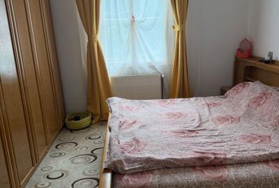 Casă cu 4 camere în Central - 1
