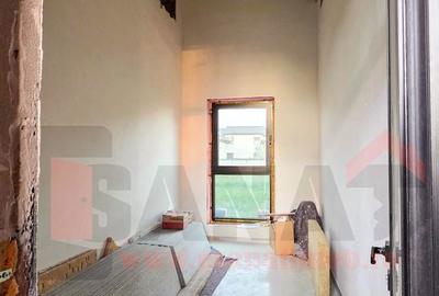 Spațiu comercial, de 262 mp, în Central - 9