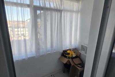 Apartament cu 4 camere în Central - 1
