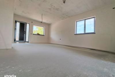 Casă cu 3 camere cu Teren 250 Mp în Agigea - 2