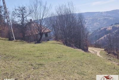 Casă cu 4 camere în Glogoveț