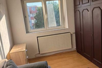 Apartament cu 3 camere decomandat în Câmpului - 4