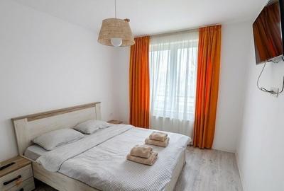 Apartament cu 2 camere decomandat, mobilat în Tractorul - 3