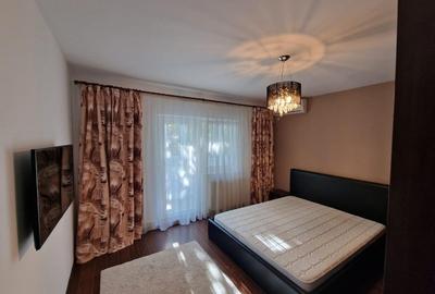 Apartament cu 3 camere decomandat, mobilat în Sebastian