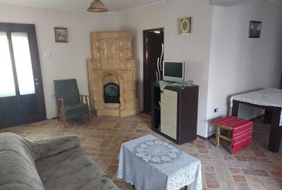 Casă cu 4 camere în Câmpuri - 2