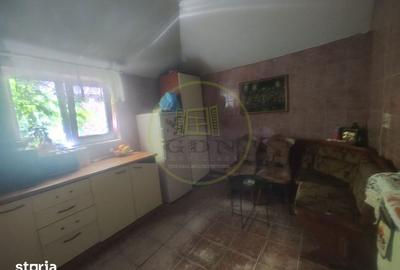 Apartament cu 4 camere semidecomandat, mobilat în Calea București - 4