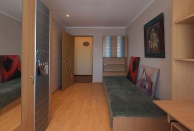 Apartament cu 4 camere decomandat în Exercițiu - 13
