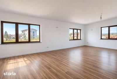 Casă cu 3 camere cu Teren 501 Mp în Central - 1