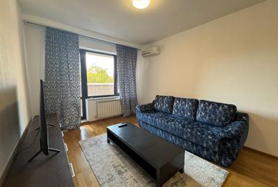 Apartament cu 2 camere semidecomandat, mobilat în Băneasa