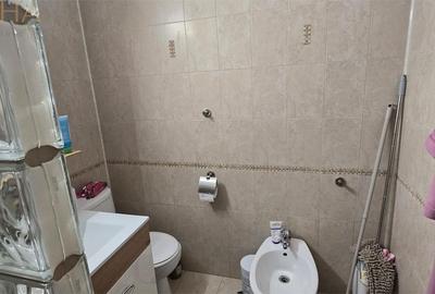 Apartament cu 3 camere în Decebal - 3