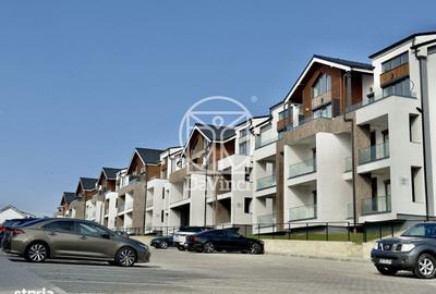 Apartament cu 5 camere decomandat în Cristian