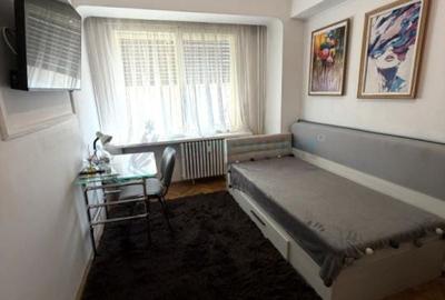 Apartament cu 2 camere decomandat în Ultracentral