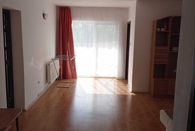 Apartament cu 2 camere semidecomandat în Sângeorgiu de Mureș