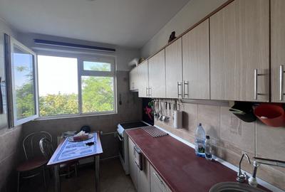 Apartament cu 3 camere semidecomandat, mobilat în Cotroceni - 5