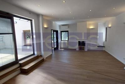 Apartament cu 5 camere în Aviatorilor
