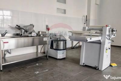 Spațiu comercial, de 200 mp, în Central - 1