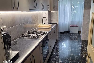 Apartament cu 3 camere în Nicolina