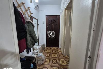 Apartament cu 3 camere semidecomandat în Limanu - 5