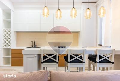 Apartament cu 3 camere semidecomandat în Central