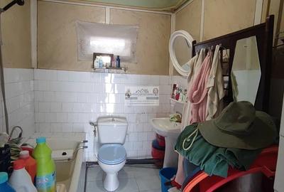 Casă cu Teren 1108 Mp în Sud