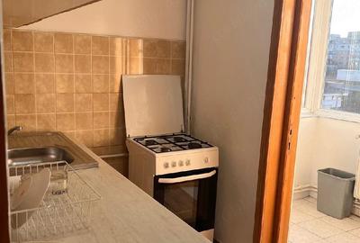 Apartament cu 2 camere decomandat în Nicolina - 1