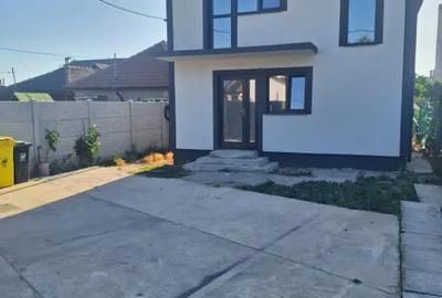 Casă cu 5 camere cu Teren 654 Mp în Bariera Vâlcii