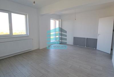 Apartament cu 4 camere decomandat în Titan - 1