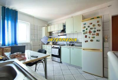 Apartament cu 2 camere semidecomandat, mobilat în Cetate - 1