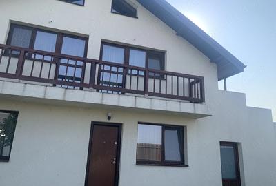Casă cu Teren 175 Mp în Vidra