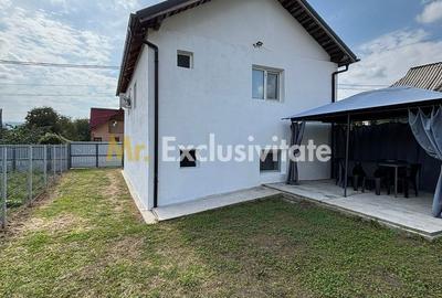 Casă cu 3 camere cu Canalizare în Central