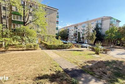 Apartament cu 3 camere decomandat în Decebal - 20