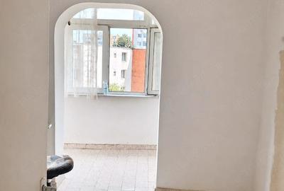 Apartament cu 3 camere decomandat în Exercițiu - 5
