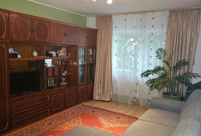 Apartament cu 2 camere decomandat în Băneasa