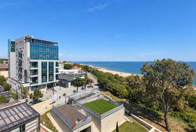 Apartament cu 3 camere decomandat în Ultracentral