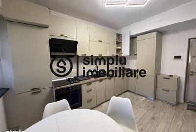Apartament cu 3 camere decomandat în Central