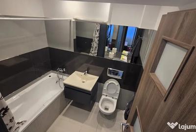 Apartament cu 2 camere semidecomandat în Roșu