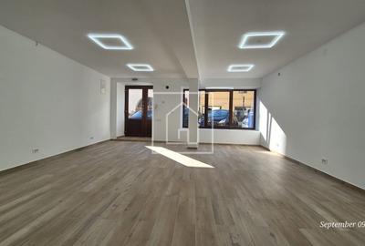 Spațiu comercial, de 46 mp, în Central
